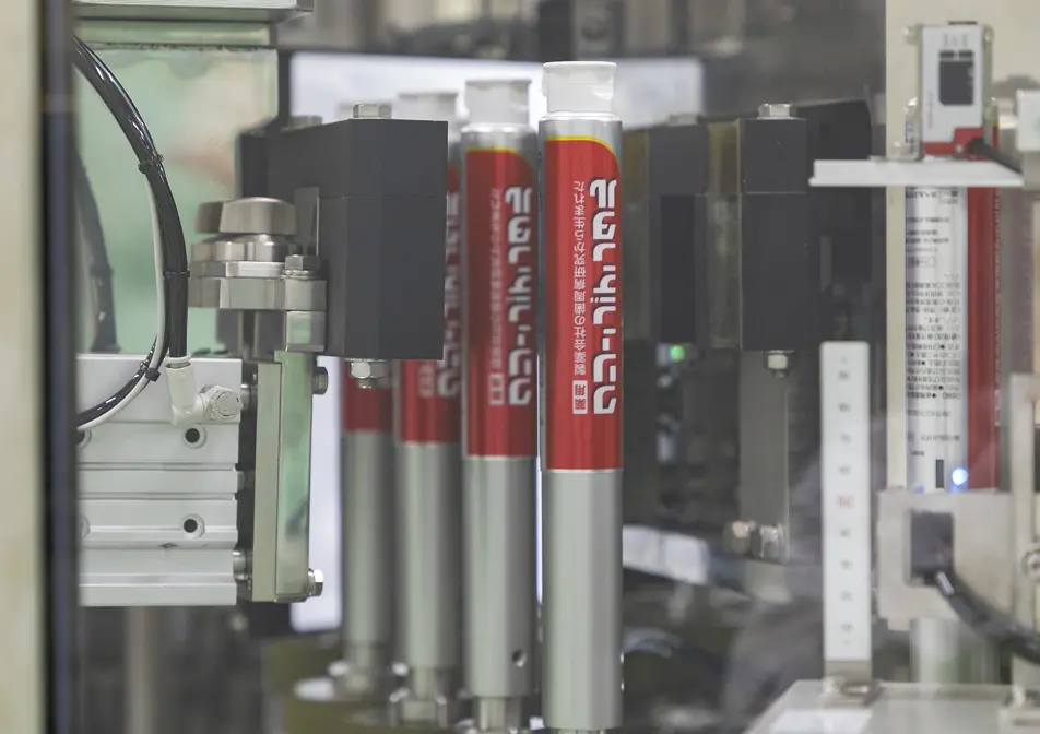 製品を制作している様子